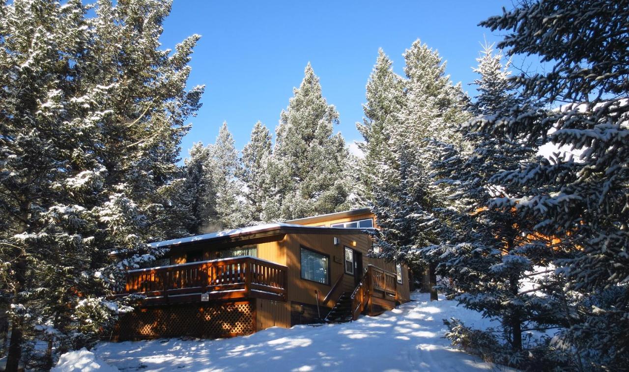 Canmore Alpine Hostel - Alpine Club Of Canada מראה חיצוני תמונה