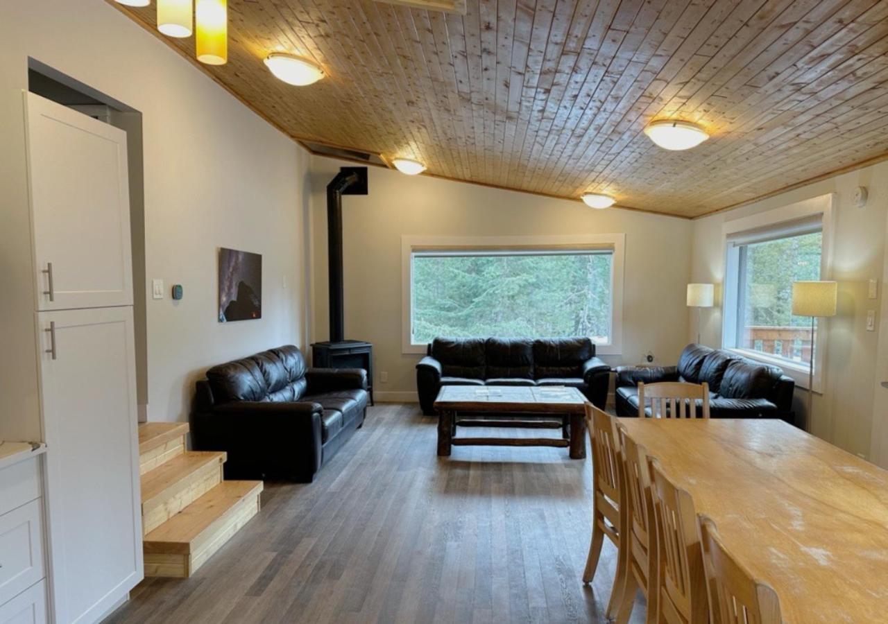 Canmore Alpine Hostel - Alpine Club Of Canada מראה חיצוני תמונה