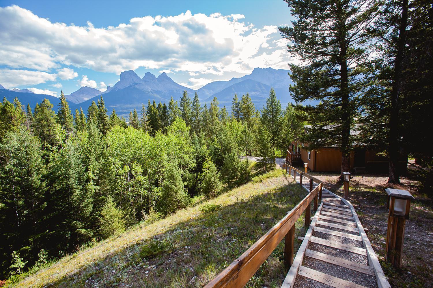 Canmore Alpine Hostel - Alpine Club Of Canada מראה חיצוני תמונה